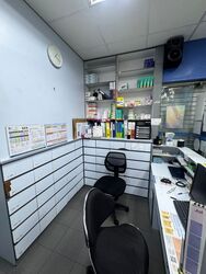 Hougang Avenue 1 (D19), Shop House #555686151